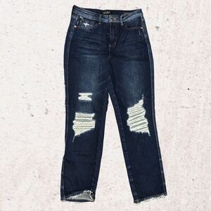Judy Blue Straight Leg Blue Jeans with Distressed Details